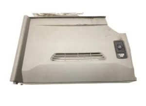 Capac din plastic pentru cabină scania cu grilaj de ventilație și întrerupător 12v