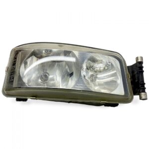 Far dreapta man - coduri oem: 81251016640, 81251016546 1 Far dreapta man – coduri oem: 81251016640, 81251016546