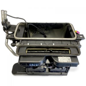 Set de radiatoare pentru încălzire/răcire cabină cu carcasă man 81619006440, 81619006448, 81619006453, 81619006460, 81619006467 1 Set de radiatoare pentru încălzire/răcire cabină cu carcasă man 81619006440, 81619006448, 81619006453, 81619006460, 81619006467