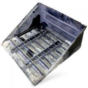 Capac pentru cutia bateriei volvo 20507252 3127594 7420518311