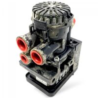 Supapă EBS axa față stânga MAN 8152106 6047 81521066047 81521066049 8152106 6049 81521069049 8152106 9049 81521066016 8152106 6016 81521066025 8152106 6025 815210