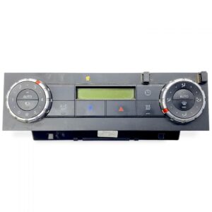 Panou comenzi climatizare pentru cabină mercedes (coduri: a9604466328, a9604467328, a9604468128, a9604469428)
