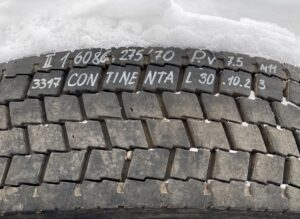 Roată irisbus 275/70 r22. 5 7. 5mm continentă 3317 l3010. 23 1 Roată irisbus 275/70 r22. 5 7. 5mm continentă 3317 l3010. 23