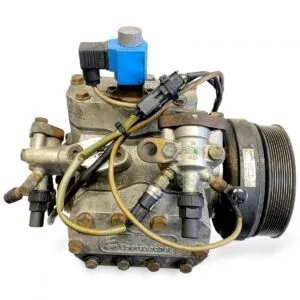 Compresor ac volvo eberspächer 21112946 20871244