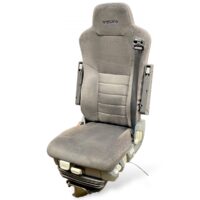 Scaun șofer Volvo - Negru, Reglabil