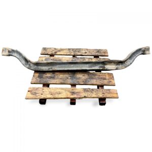 Traversă axa față volvo – cod 21241453