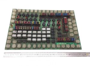 Placă de circuite cu siguranțe pentru scania 14541100-11 1 Placă de circuite cu siguranțe pentru scania 14541100-11