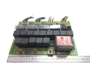 Placă de circuite și siguranțe scania 650519004-00-4 1 Placă de circuite și siguranțe scania 650519004-00-4