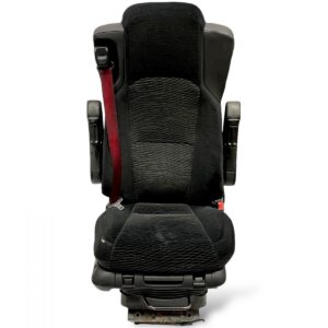Scaun șofer mercedes model a9609108602 negru cu centură roșie 1 Scaun șofer mercedes model a9609108602 negru cu centură roșie