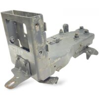 Suport placă de treaptă inferioară stânga pentru Mercedes A9606601130 9606601130
