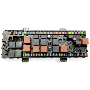 Panou de siguranțe volvo – 73700997 / 21939408 / 22488319