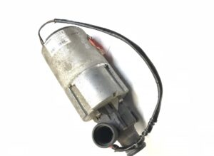 Pompa de circulație lichid de răcire scania – cod 13. 04616