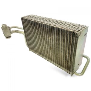 Evaporator ac pentru man, cod 8161920-6036 1 Evaporator ac pentru man, cod 8161920-6036