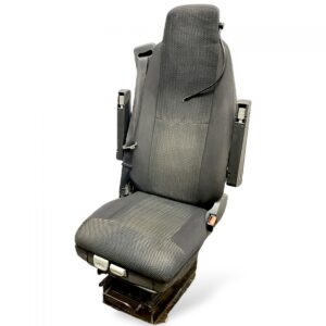Scaun șofer volvo (cod: 21620988) - negru, reglabil, cu suport lateral 1 Scaun șofer volvo (cod: 21620988) – negru, reglabil, cu suport lateral