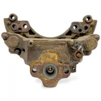 Etrier de frână punte dreapta Volvo - coduri: 20523553, 20526990, 20982064, 21487594, 20982100, 21024417, 20706903, 20527330, 7421487684, 21487684