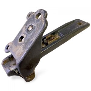 Balama grilă superioară stânga volvo 82192393 1 Balama grilă superioară stânga volvo 82192393