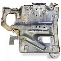 Suport pentru apărător de noroi axa față/spate stânga Scania 16306 E.S. V.P.T
