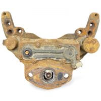 Etrier de frână față dreapta pentru Scania (coduri piese: 1928820, 1946326, 1756385, 1731227, 1746797, 1946307, 1928817)