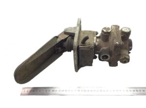 Supapă principală de frână cu pedală scania 1134518 1518772 1 Supapă principală de frână cu pedală scania 1134518 1518772
