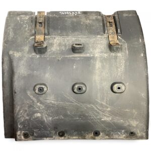 Apărător de noroi ax secundar față stânga scania 2668247-12 1 Apărător de noroi ax secundar față stânga scania 2668247-12