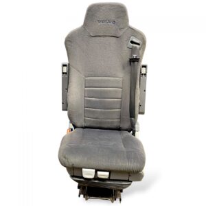 Scaun șofer volvo negru cu centură de siguranță integrată 1 Scaun șofer volvo negru cu centură de siguranță integrată