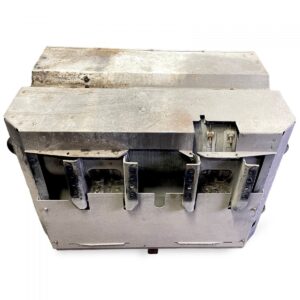 Rezervor combustibil scania (coduri: 2471052, 2411200, 2459630, 2459633, 2095454, 2095453, 2133315, 1944993) 1 Rezervor combustibil scania (coduri: 2471052, 2411200, 2459630, 2459633, 2095454, 2095453, 2133315, 1944993)