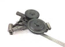 Pompa de ulei de motor pentru Scania (coduri: 1402400, 1402401, 1318075, 1322142, 1102581, 1341496)
