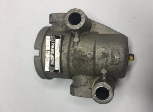 Regulator de presiune aer knorr-bremse scania 2250738 475944-22 1 Regulator de presiune aer knorr-bremse scania 2250738 475944-22