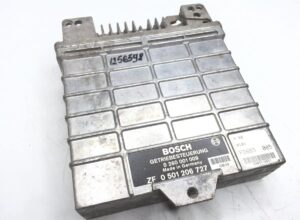 Unitate de control cutie de viteze ecu bosch 0 260 001 009 zf 0 501 206 727 1 Unitate de control cutie de viteze ecu bosch 0 260 001 009 zf 0 501 206 727