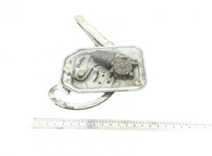 Ansamblu regulator de geam dreapta scania 2572363 2572351 2303352 2303355 1 Ansamblu regulator de geam dreapta scania 2572363 2572351 2303352 2303355