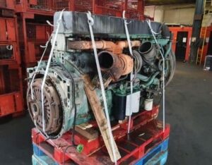 Motor pentru camion volvo d12d340 ec01 1 Motor pentru camion volvo d12d340 ec01