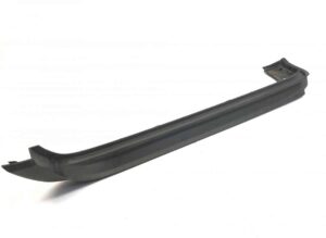 Capac lateral din plastic pentru parbriz stânga mercedes a9436980362 9436980362 1 Capac lateral din plastic pentru parbriz stânga mercedes a9436980362 9436980362