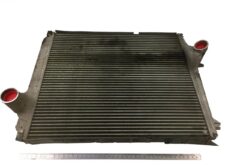 Intercooler pentru camion VOLVO (cod piesă: 21649511)