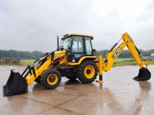 Piese de schimb pentru buldoexcavator jcb