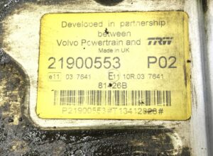 Calculator de motor camion volvo 21900553 p02