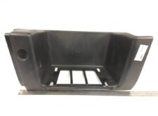 Placă treaptă stânga mică din plastic pentru Volvo 8141003-12