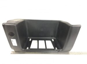 Placă de trepte stânga mică din plastic pentru volvo 8141003-13 1 Placă de trepte stânga mică din plastic pentru volvo 8141003-13