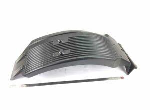 Apărător de noroi axă față dreapta volvo - 20372065 1 Apărător de noroi axă față dreapta volvo – 20372065