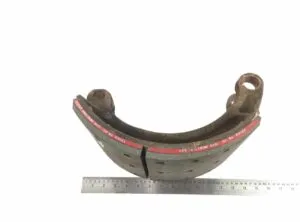 Plăcuță de frână cu tambur pentru volvo 1137701 – 14