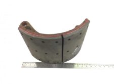 Plăcuță de frână cu tambur Volvo 1586761 8365308