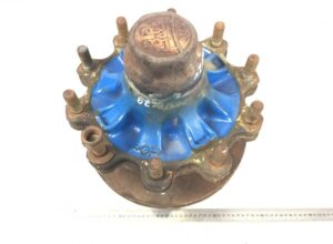 Butuc roată punte remorcii cu rupere disc dreapta – cod: 0327230950 / 0327230970