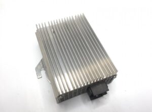 Convertor de tensiune pentru volvo 20724975 20555707 1 Convertor de tensiune pentru volvo 20724975 20555707