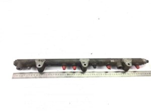 Distribuitor de combustibil / șină de combustibil man 51103116054 51103116051 51103116082 0445226049 51103116042 1 Distribuitor de combustibil / șină de combustibil man 51103116054 51103116051 51103116082 0445226049 51103116042