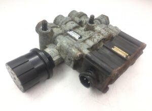 Supapă ecas scania 1383956/2084508/1506181/1934993/1383955/1934994/1448079 1 Supapă ecas scania 1383956/2084508/1506181/1934993/1383955/1934994/1448079