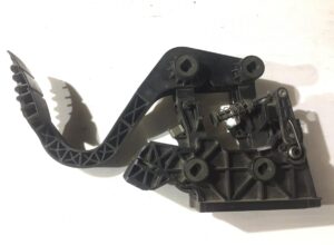 Pedală de accelerație cu senzor de poziție pentru scania, coduri: 1753411, 2007508, 2395418, 1729022 1 Pedală de accelerație cu senzor de poziție pentru scania, coduri: 1753411, 2007508, 2395418, 1729022