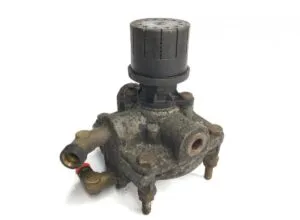 Supapă releu scania (coduri: 3173150, 85003978, 1082666, 3173824, 42125234, 41031426, 1340470, 1505410, 1238474, 1238501, 1342511, 1313871, 1305026, 1340470r, 1519331, 1197892, 350000-35-12)