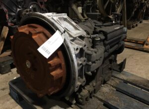 Cutie de viteze volvo 70306709 85001100 85007100 - utilizată 1 Cutie de viteze volvo 70306709 85001100 85007100 – utilizată