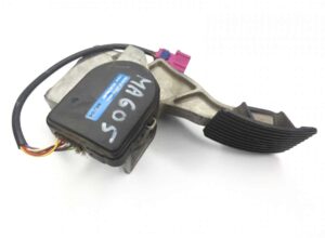 Pedală de accelerație cu senzor de poziție man - 8125970-6103 / 81259706103 / 81259706100 / 81259706094 / 8125970-6100 / 8125970-6094 1 Pedală de accelerație cu senzor de poziție man – 8125970-6103 / 81259706103 / 81259706100 / 81259706094 / 8125970-6100 / 8125970-6094