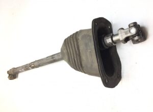 Cardan de direcție pentru volvo - coduri: 20777163, 21185808, 82394696, 20777165, 21185810, 20709373, 3176476, 20583503, 20583507, 20506241, 20709376 1 Cardan de direcție pentru volvo – coduri: 20777163, 21185808, 82394696, 20777165, 21185810, 20709373, 3176476, 20583503, 20583507, 20506241, 20709376