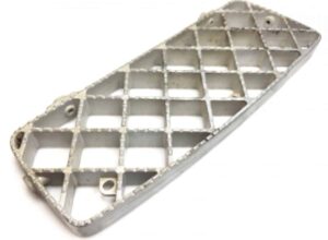 Placă de trepte mijloc stânga scania - coduri 1535048, 1805447 1 Placă de trepte mijloc stânga scania – coduri 1535048, 1805447